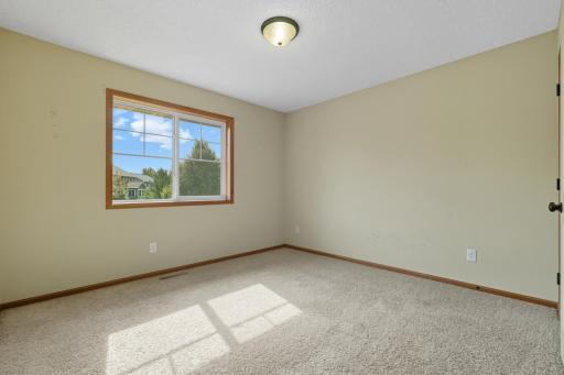 11333 Ivywood Trail, Saint Paul, MN 55129