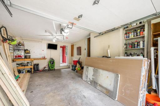 1013 5th Street S, Saint James, MN 56081