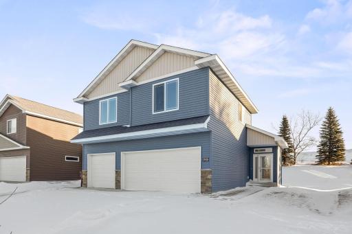 1910 Buffalo Run Road, Buffalo, MN 55313
