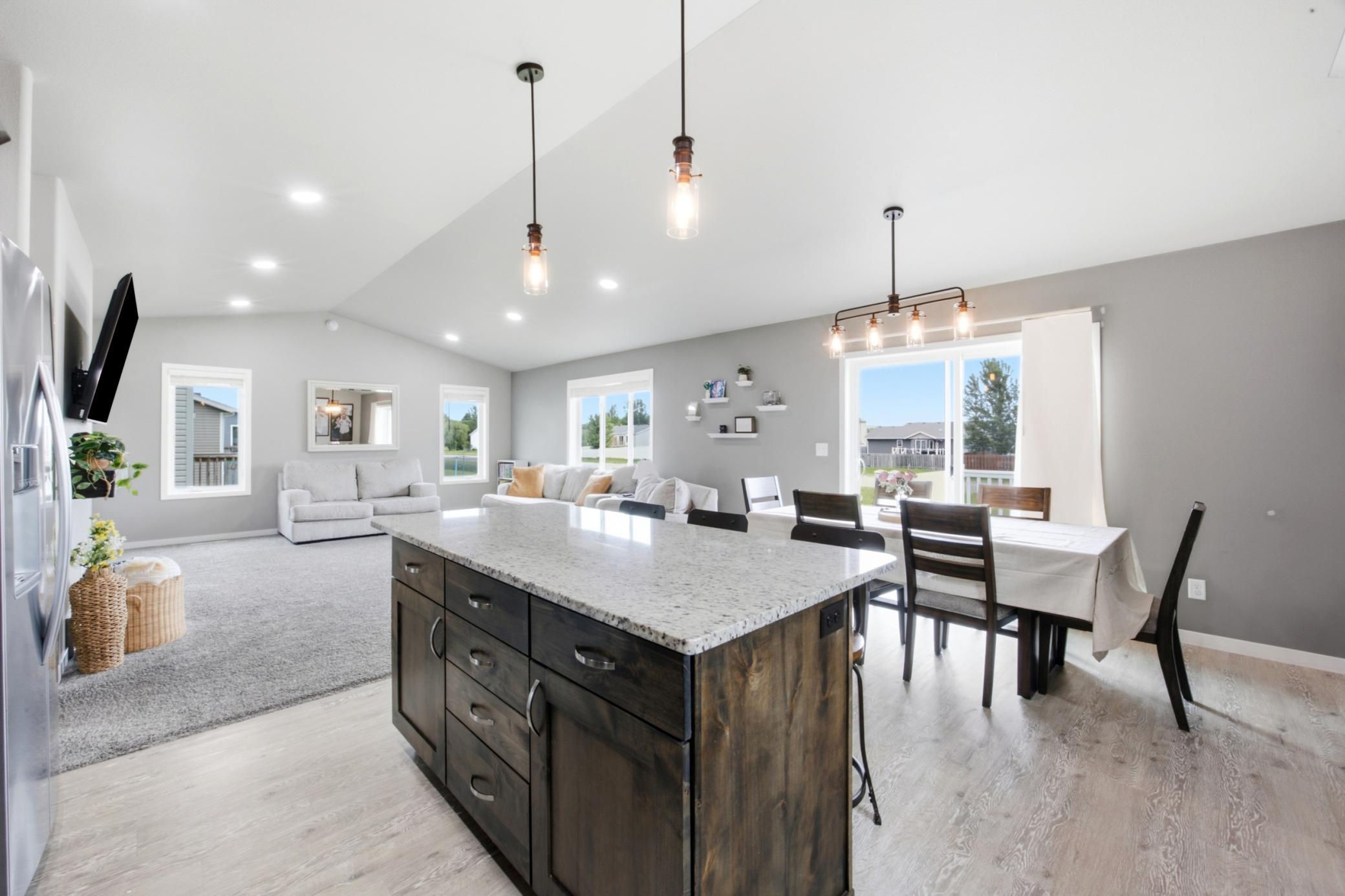 Kitchen/Dinning Room