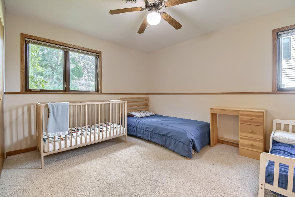 383 Belmont Ln - MLS Sized - 022 - 22 Bedroom.jpg