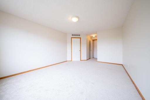17205 Encina Path, 905, Farmington, MN 55024