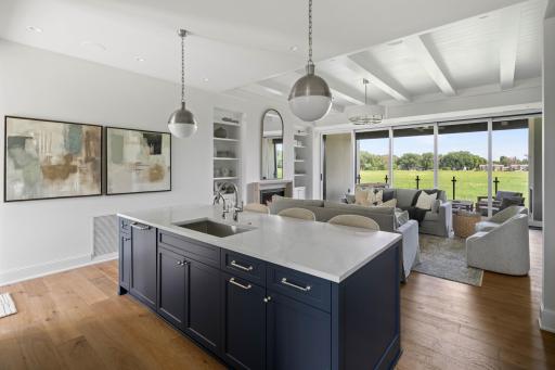 2416 Commerce Boulevard, 102, Mound, MN 55364