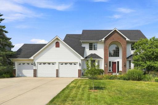 3649 Commonwealth Road, Woodbury, MN 55125