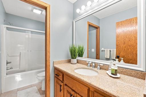 3649 Commonwealth Road, Woodbury, MN 55125