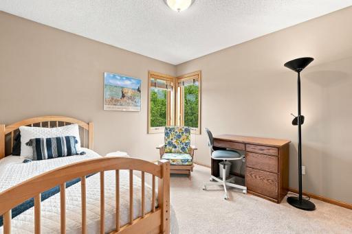 3649 Commonwealth Road, Woodbury, MN 55125