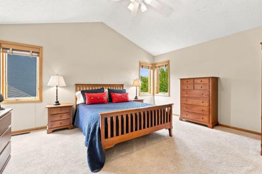 3649 Commonwealth Road, Woodbury, MN 55125