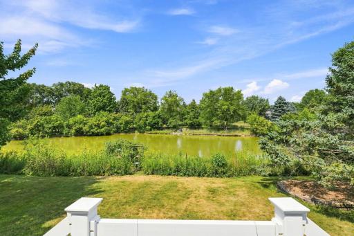 3649 Commonwealth Road, Woodbury, MN 55125