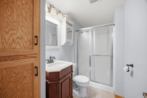 Lower-level 3/4 bathroom