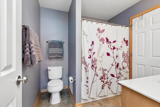 6727 Pine Crest Trail S, Cottage Grove, MN 55016