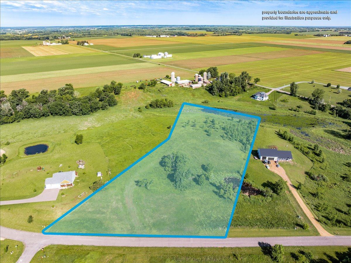 Property photo for 2382 108th Street, New Richmond, WI 54017