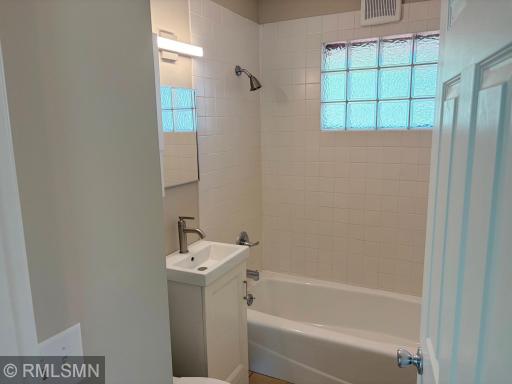 1644 Nevada Avenue S, Minneapolis, MN 55426
