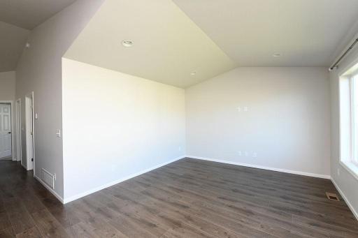 4513 17 Street S, Moorhead, MN 56560