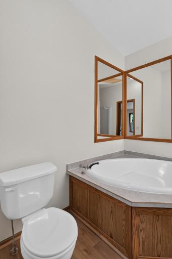 2215 Lake Shore Boulevard, Wahkon, MN 56386