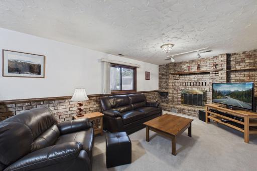 9194 Goldenrod Lane N, Maple Grove, MN 55369