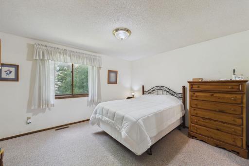 9194 Goldenrod Lane N, Maple Grove, MN 55369