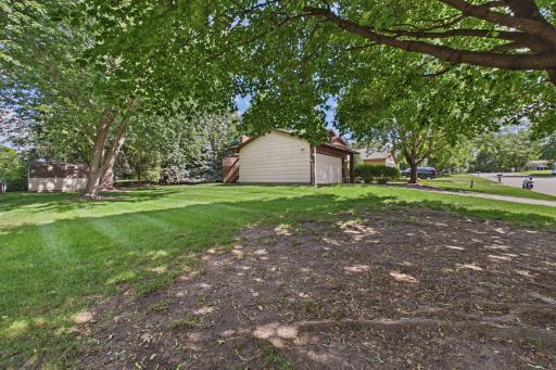 9194 Goldenrod Lane N, Maple Grove, MN 55369