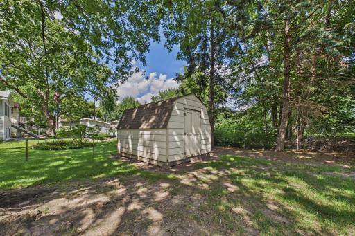 9194 Goldenrod Lane N, Maple Grove, MN 55369