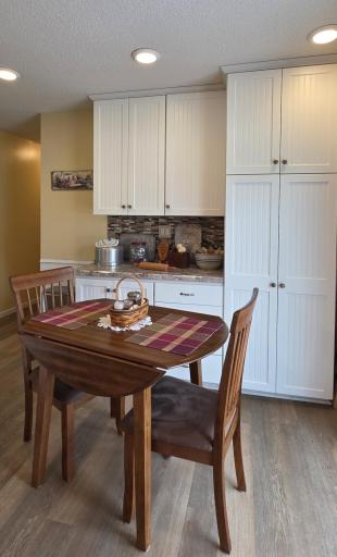 923 7th Avenue NW, Valley City, ND 58072