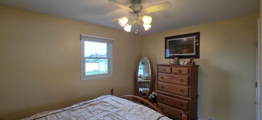 923 7th Avenue NW, Valley City, ND 58072