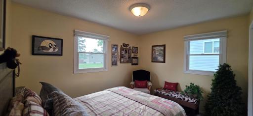 923 7th Avenue NW, Valley City, ND 58072