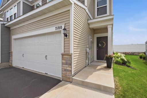 7180 Walnut Grove Lane N, Maple Grove, MN 55311