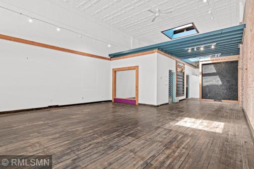 251 S Knowles Ave, New Richmond, WI-6.jpg