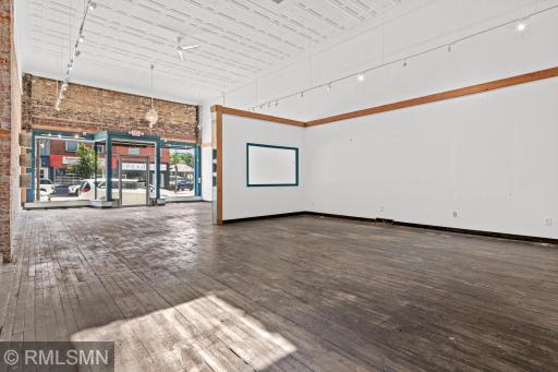 251 S Knowles Ave, New Richmond, WI-7.jpg