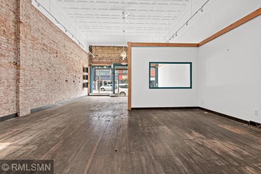 251 S Knowles Ave, New Richmond, WI-22.jpg