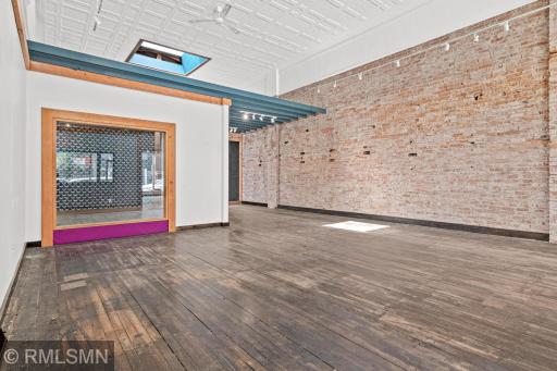 251 S Knowles Ave, New Richmond, WI-8.jpg