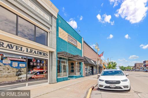 251 S Knowles Ave, New Richmond, WI-28.jpg
