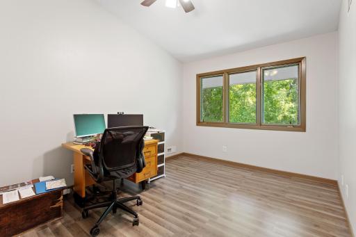 58 Walden Street, Burnsville, MN 55337