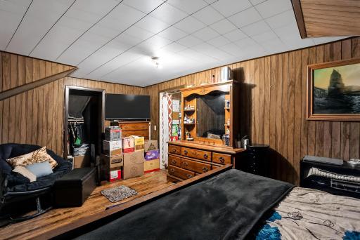 709 9th Street NE, Little Falls, MN 56345