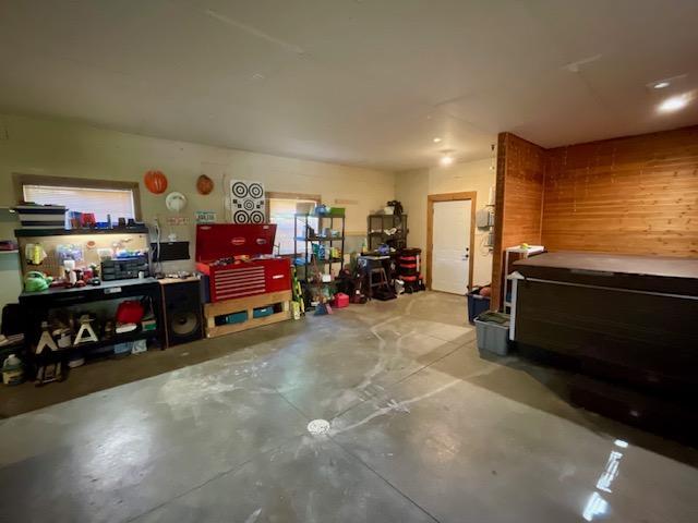 Back Garage Work space