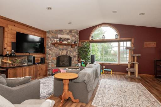 225 Country Club Drive, Lewiston, MN 55952