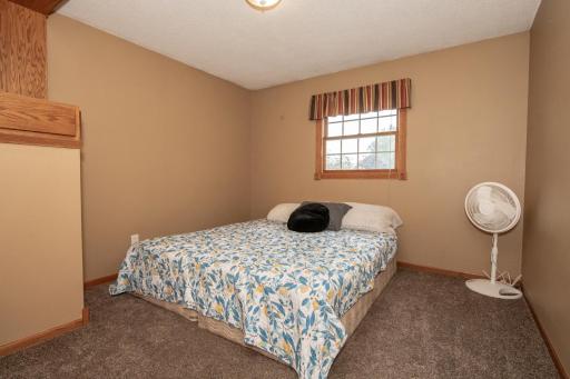 225 Country Club Drive, Lewiston, MN 55952