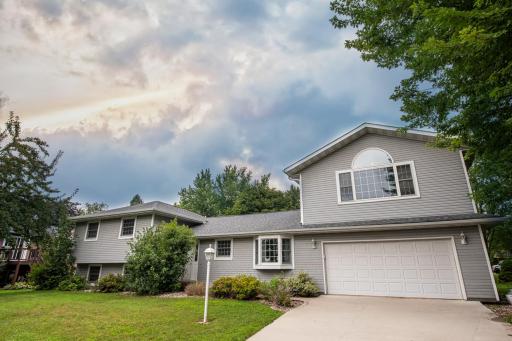225 Country Club Drive, Lewiston, MN 55952