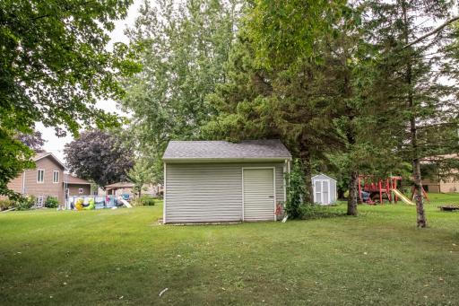 225 Country Club Drive, Lewiston, MN 55952