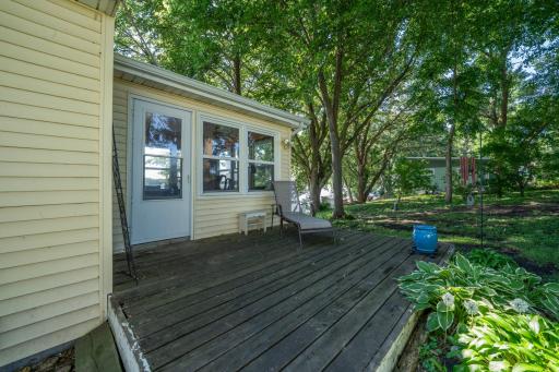 Windy on the lakeside? This roadside porch is a great option