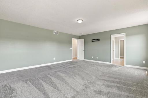 1497 Summit Court, Stillwater, MN 55082