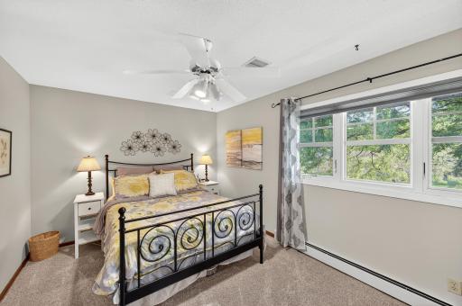 5512 Hillside Court, Edina, MN 55439