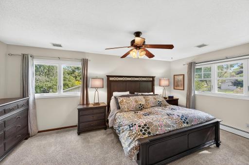 5512 Hillside Court, Edina, MN 55439