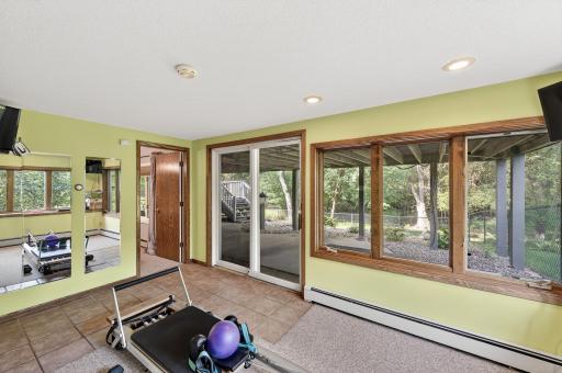 5512 Hillside Court, Edina, MN 55439