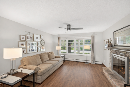 5512 Hillside Court, Edina, MN 55439