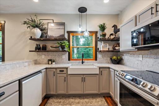 Quartz Farm House Sink