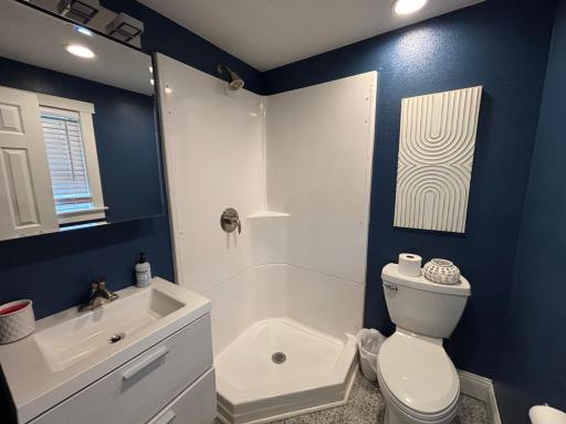 817 Alice Drive, Thief River Falls, MN 56701