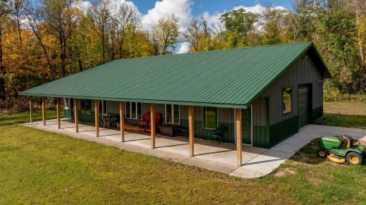 Lakeside Patio + 64x10 Bonus Room (Heated + Cooled)