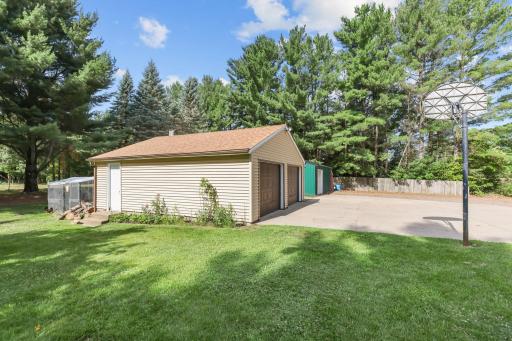 5212 185th Avenue NE, Wyoming, MN 55092