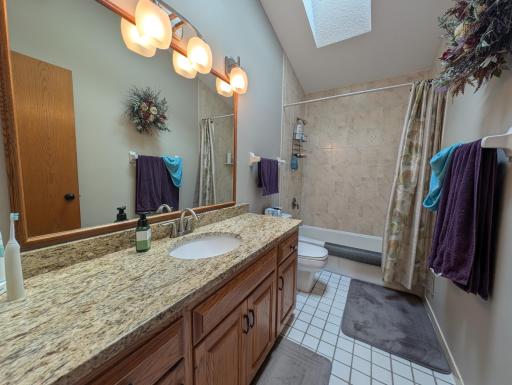 6821 Mesabi Court NW, Rochester, MN 55901