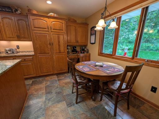 6821 Mesabi Court NW, Rochester, MN 55901